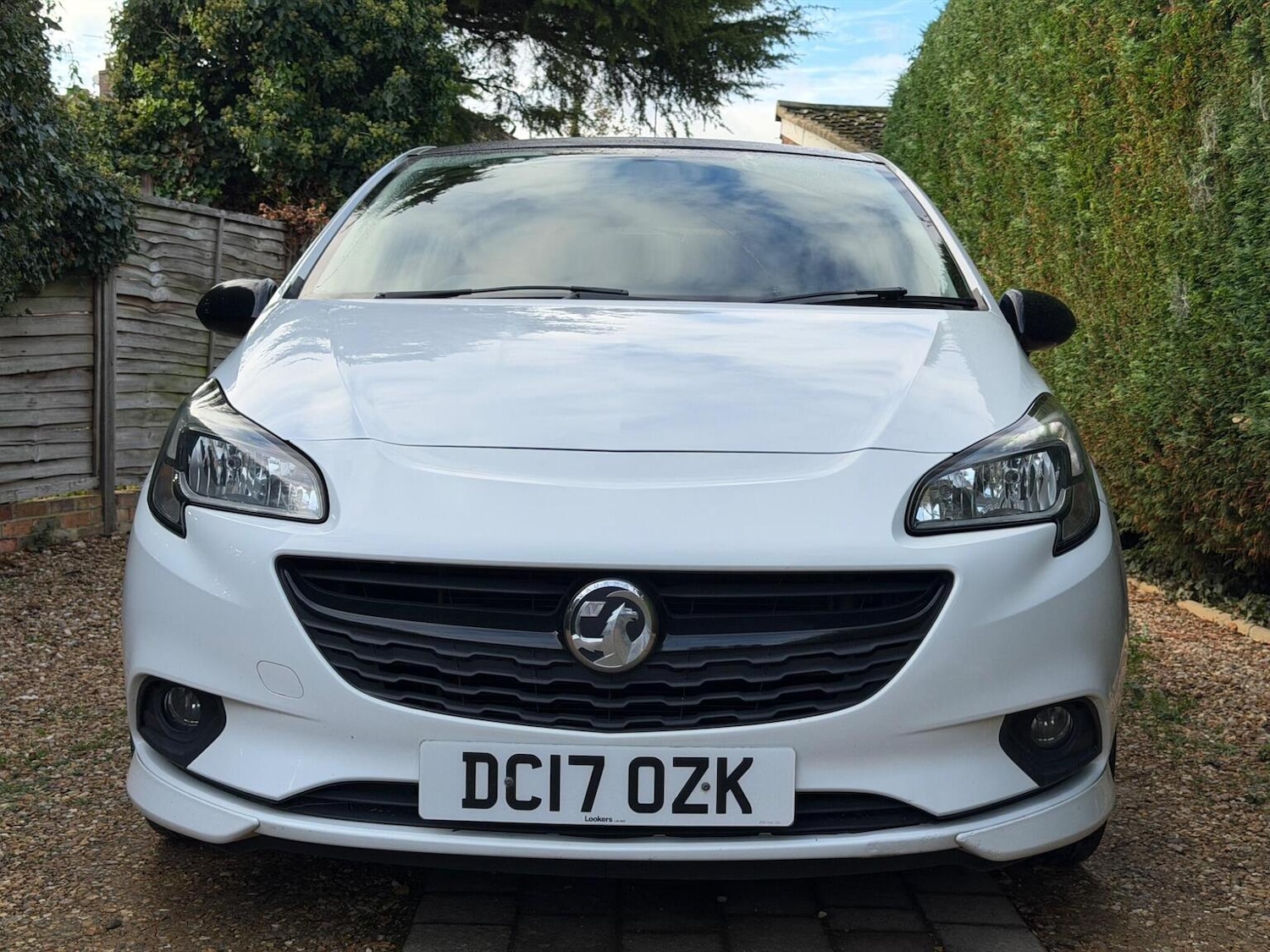 Used Vauxhall Corsa 2017 for sale - 76334711: Photo 2