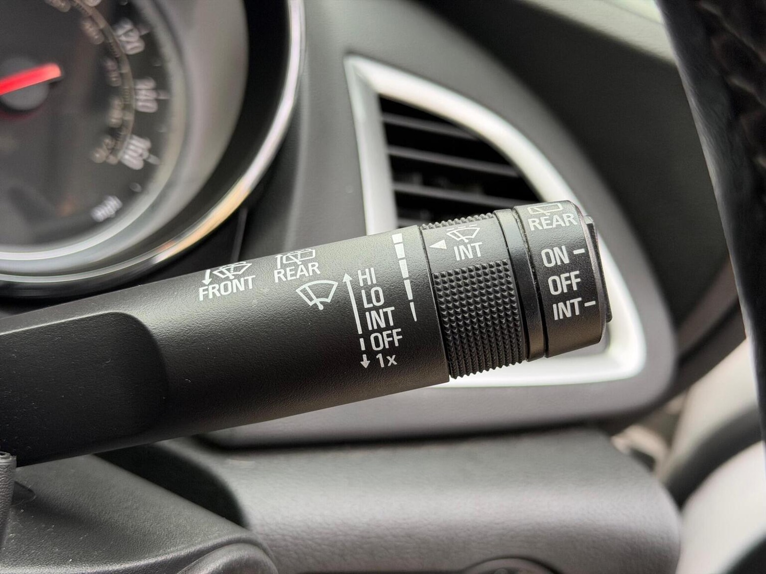 Used Vauxhall Astra 2015 for sale - 76536809: Photo 28