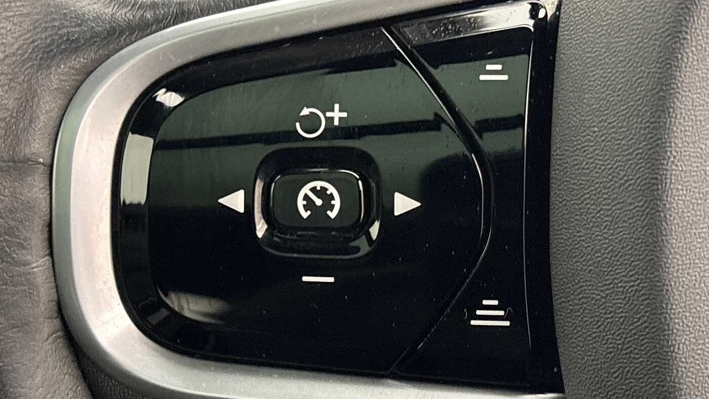 Used Volvo XC90 2020 for sale - 78036105: Photo 31