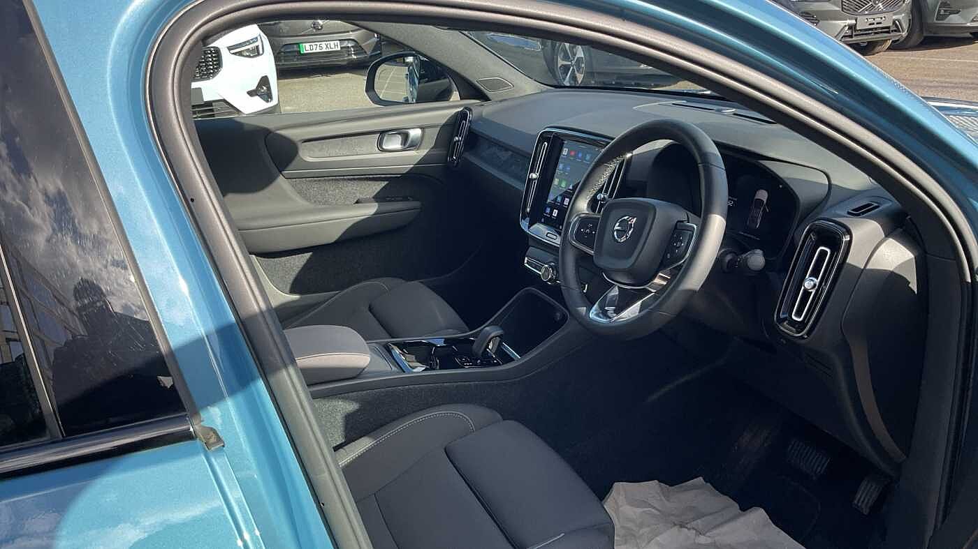 Used Volvo C40 2023 for sale - 78036097: Photo 5