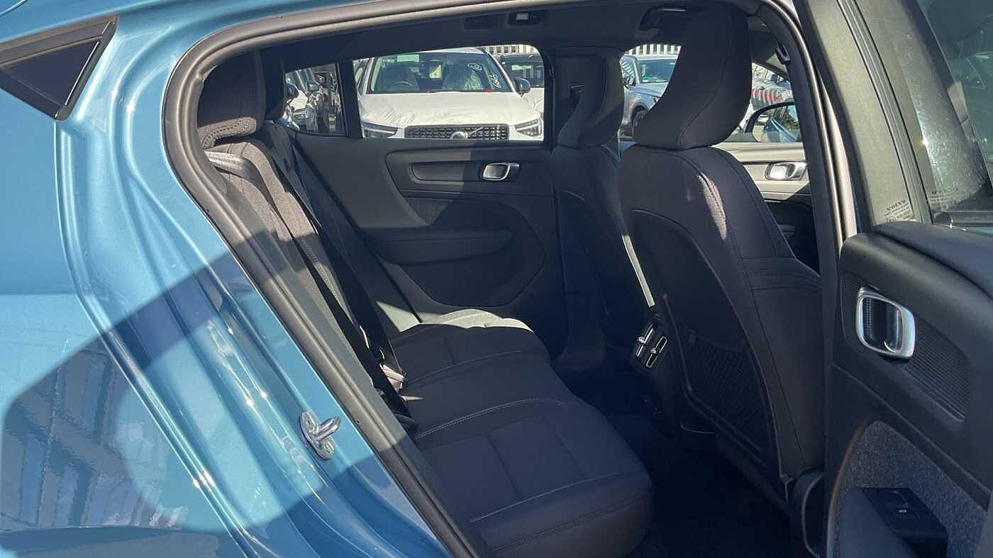 Used Volvo C40 2023 for sale - 78036097: Photo 8