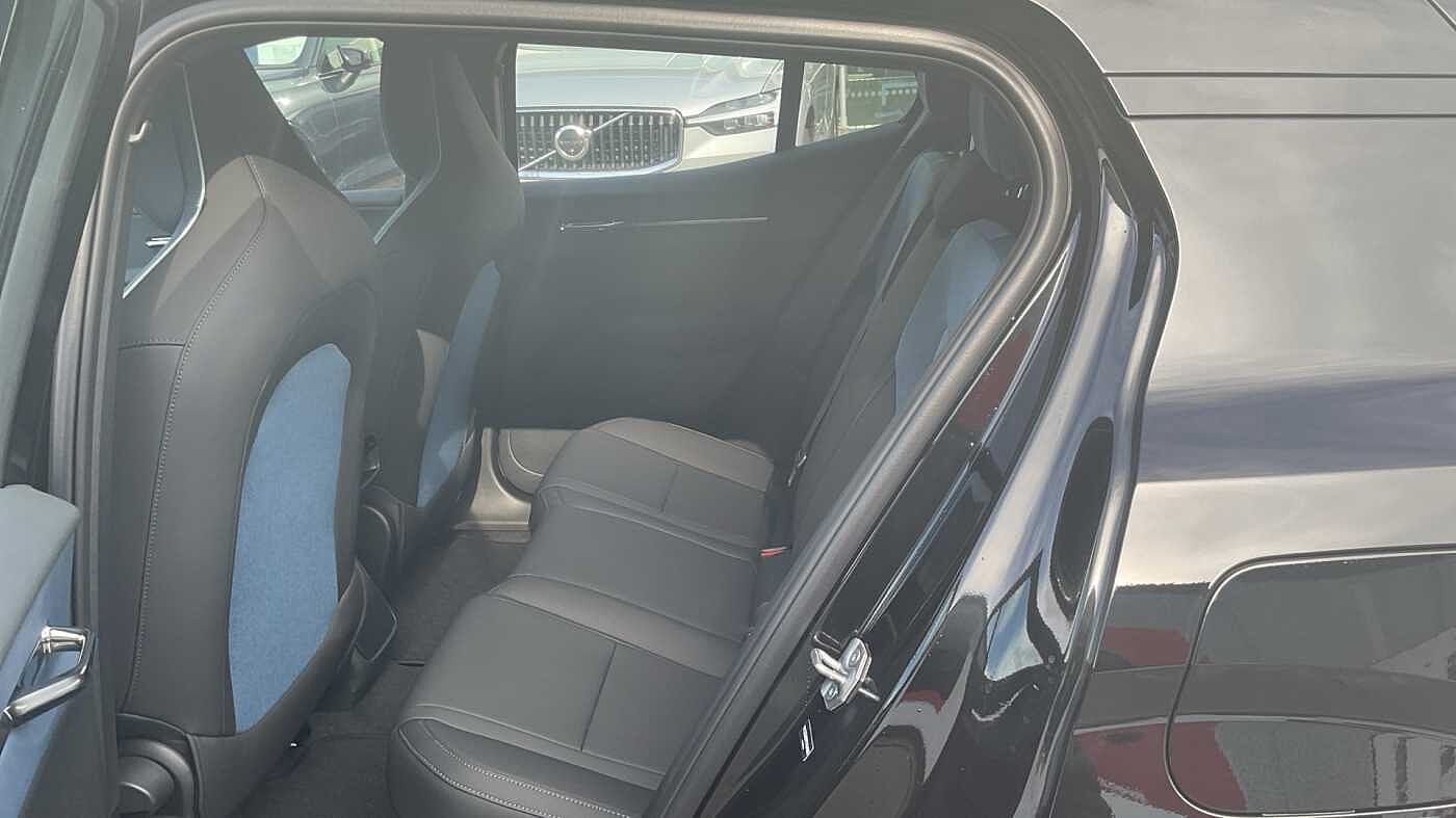 Used Volvo EX30 2025 for sale - 78036087: Photo 31