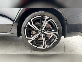 Used Volvo S60 2023 for sale - 78630127: Photo