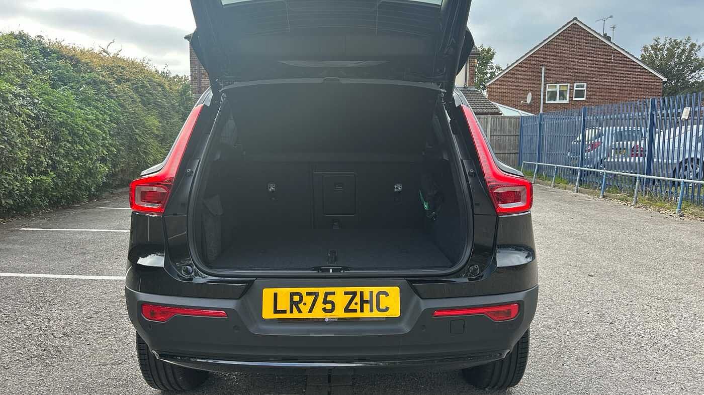 Used Volvo XC40 2025 for sale - 78036088: Photo 15