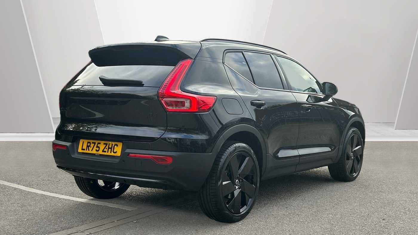 Used Volvo XC40 2025 for sale - 78036088: Photo 2