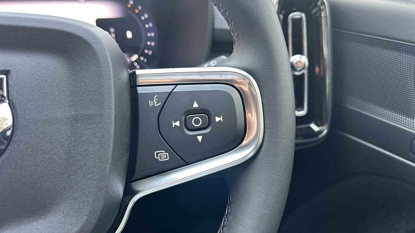 Used Volvo XC40 2025 for sale - 78036088: Photo 24