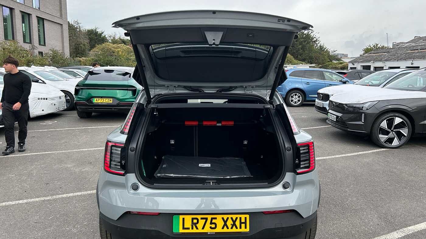 Used Volvo EX30 2025 for sale - 78036077: Photo 15