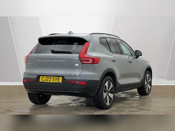 Used Volvo XC40 2023 for sale - 78270192: Photo