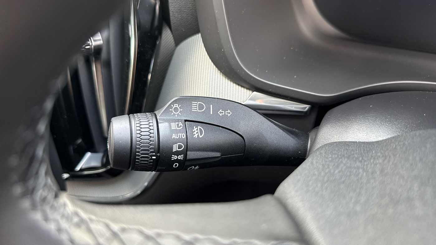 Used Volvo XC60 2025 for sale - 78036052: Photo 19