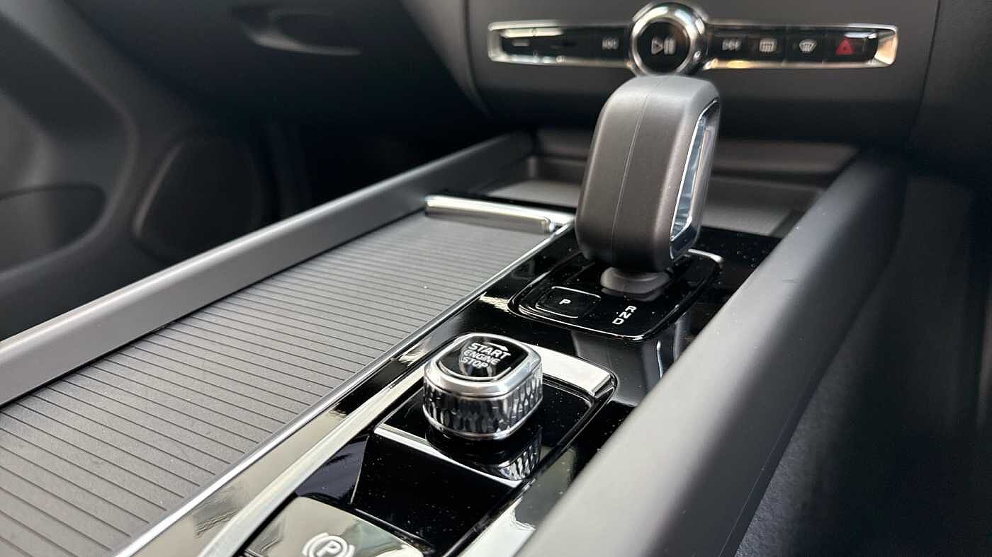 Used Volvo XC60 2025 for sale - 78036052: Photo 24