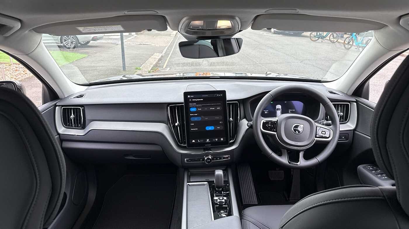Used Volvo XC60 2025 for sale - 78036052: Photo 6