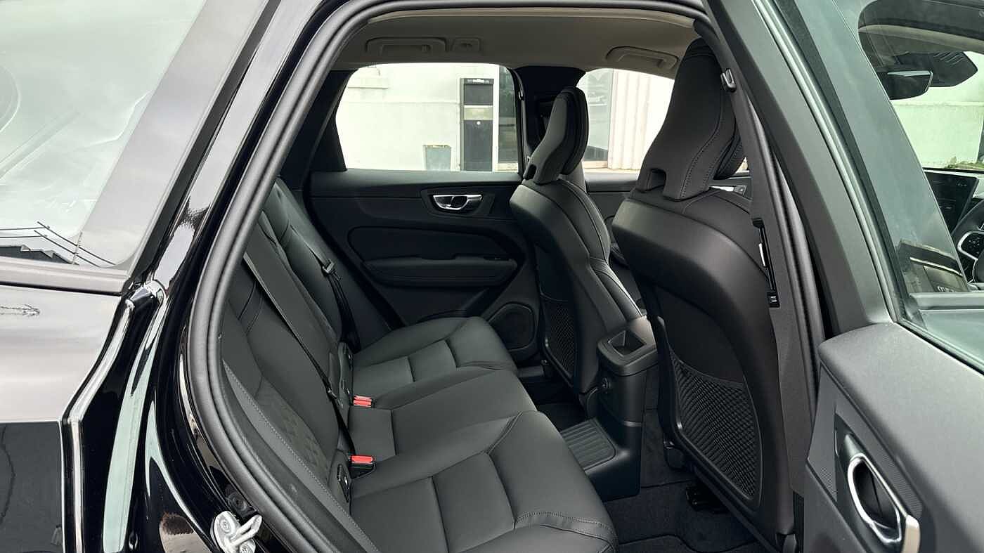 Used Volvo XC60 2025 for sale - 78036052: Photo 8