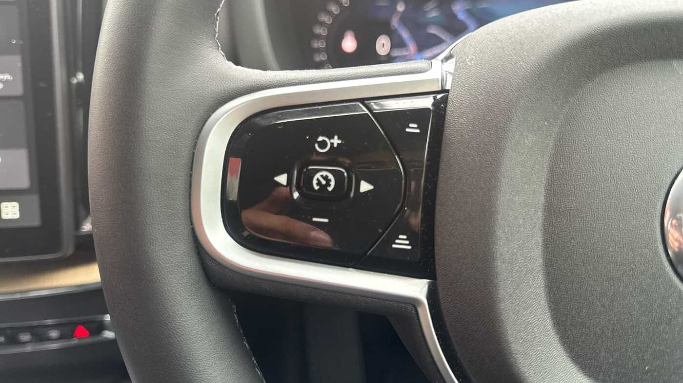 Used Volvo XC60 2025 for sale - 78036067: Photo 19