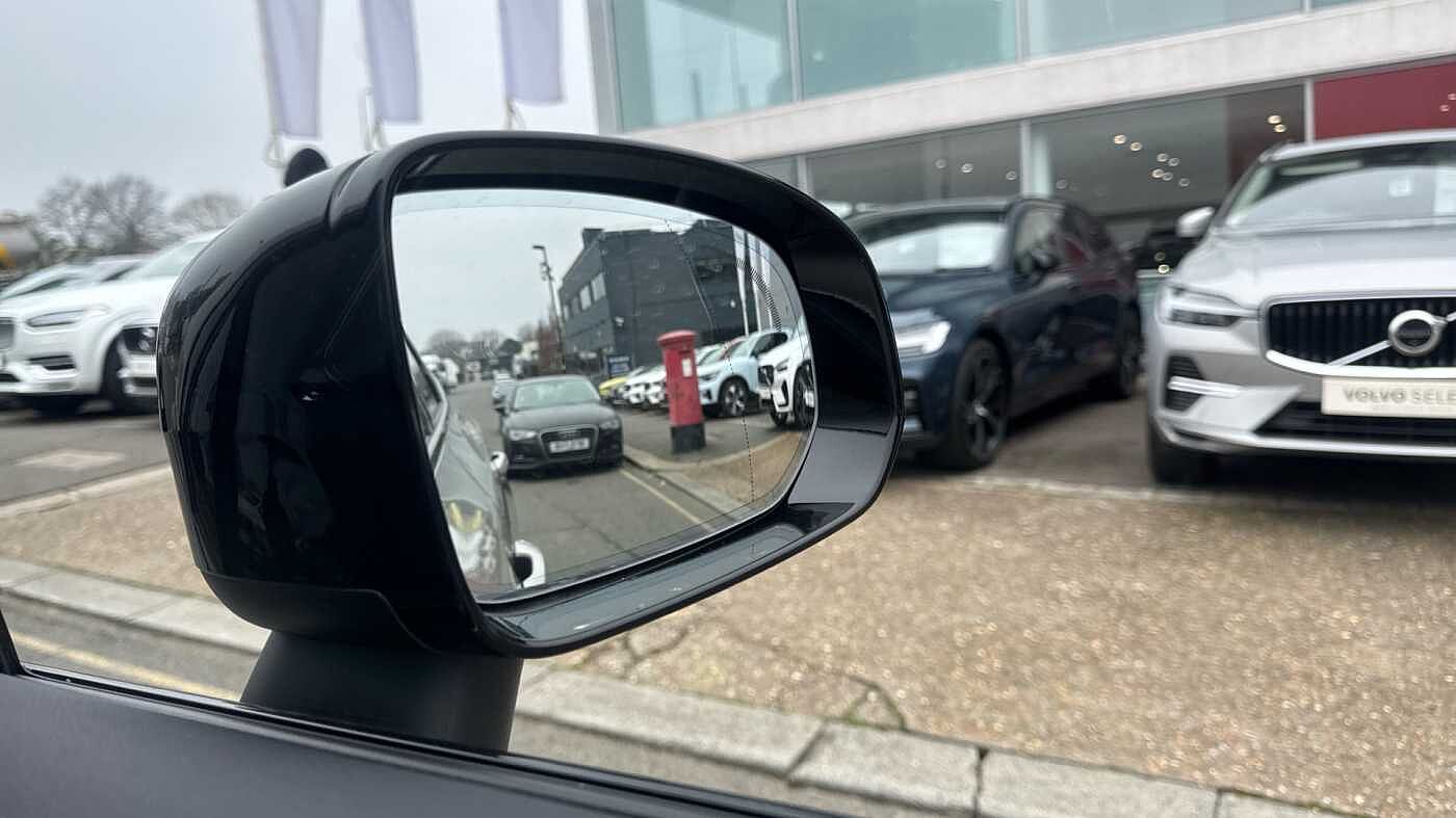 Used Volvo XC60 2025 for sale - 78036067: Photo 25