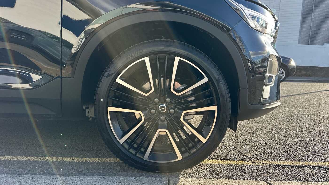 Used Volvo XC40 2025 for sale - 78036046: Photo 11