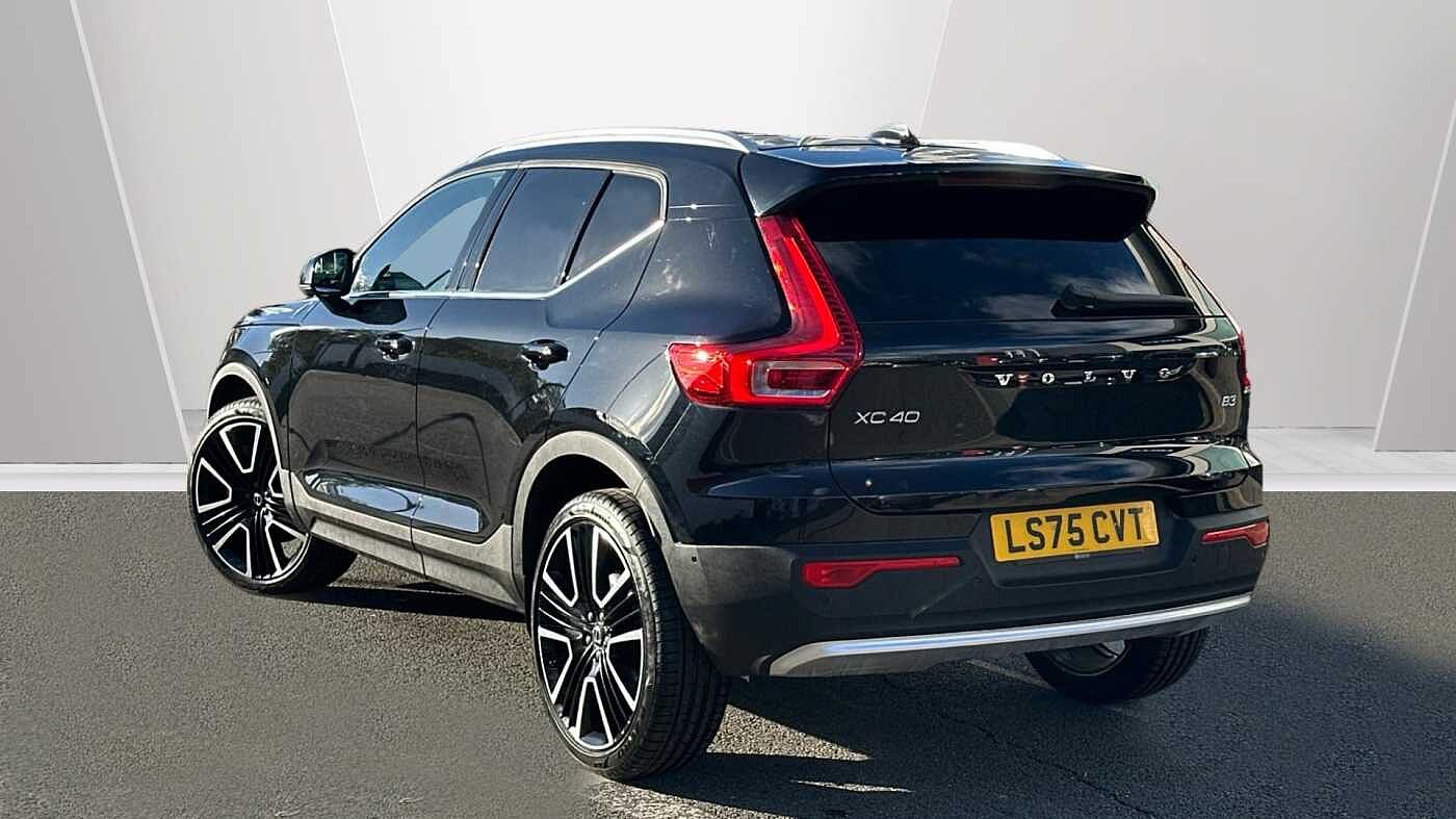 Used Volvo XC40 2025 for sale - 78036046: Photo 2