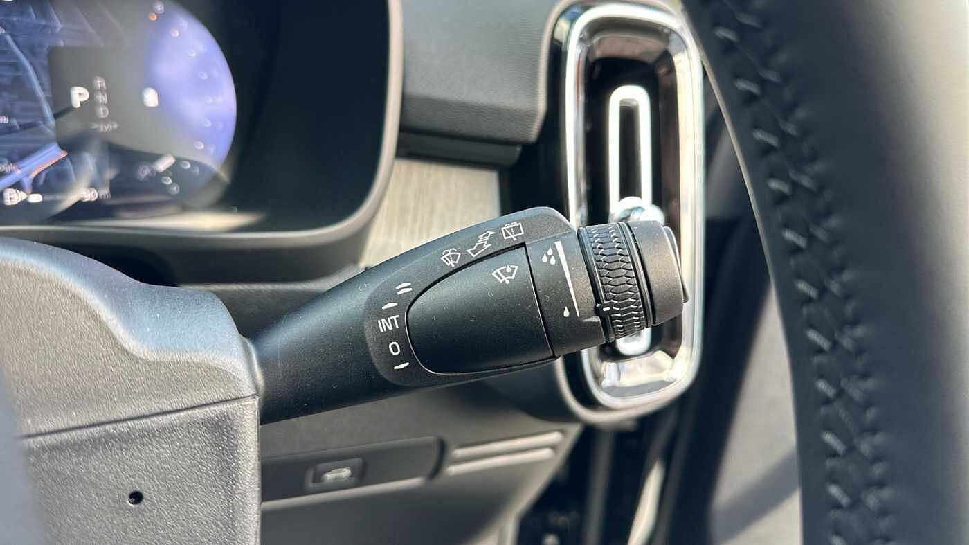 Used Volvo XC40 2025 for sale - 78036046: Photo 24