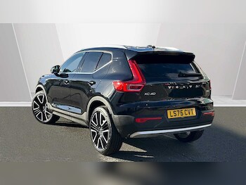 Used Volvo XC40 2025 for sale - 78036046: Photo