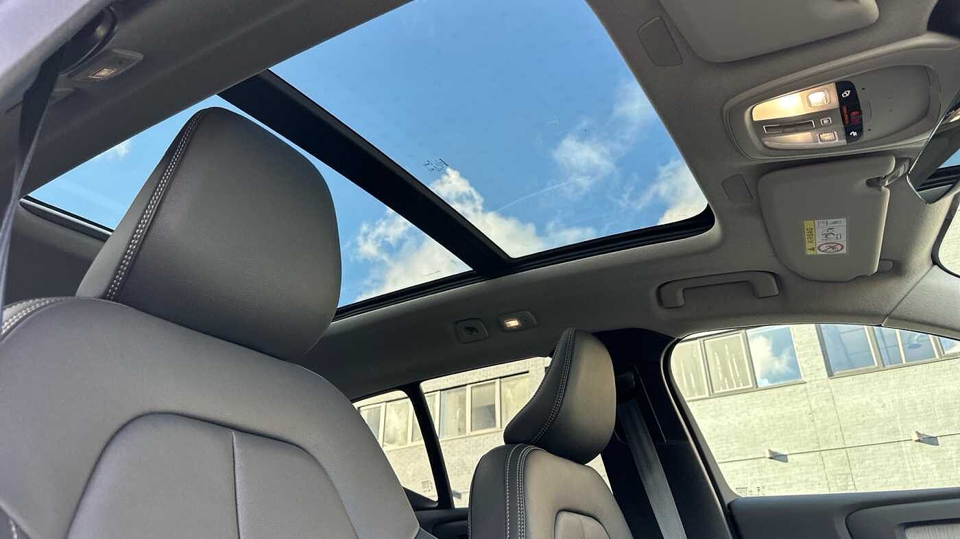 Used Volvo XC40 2025 for sale - 78036046: Photo 32