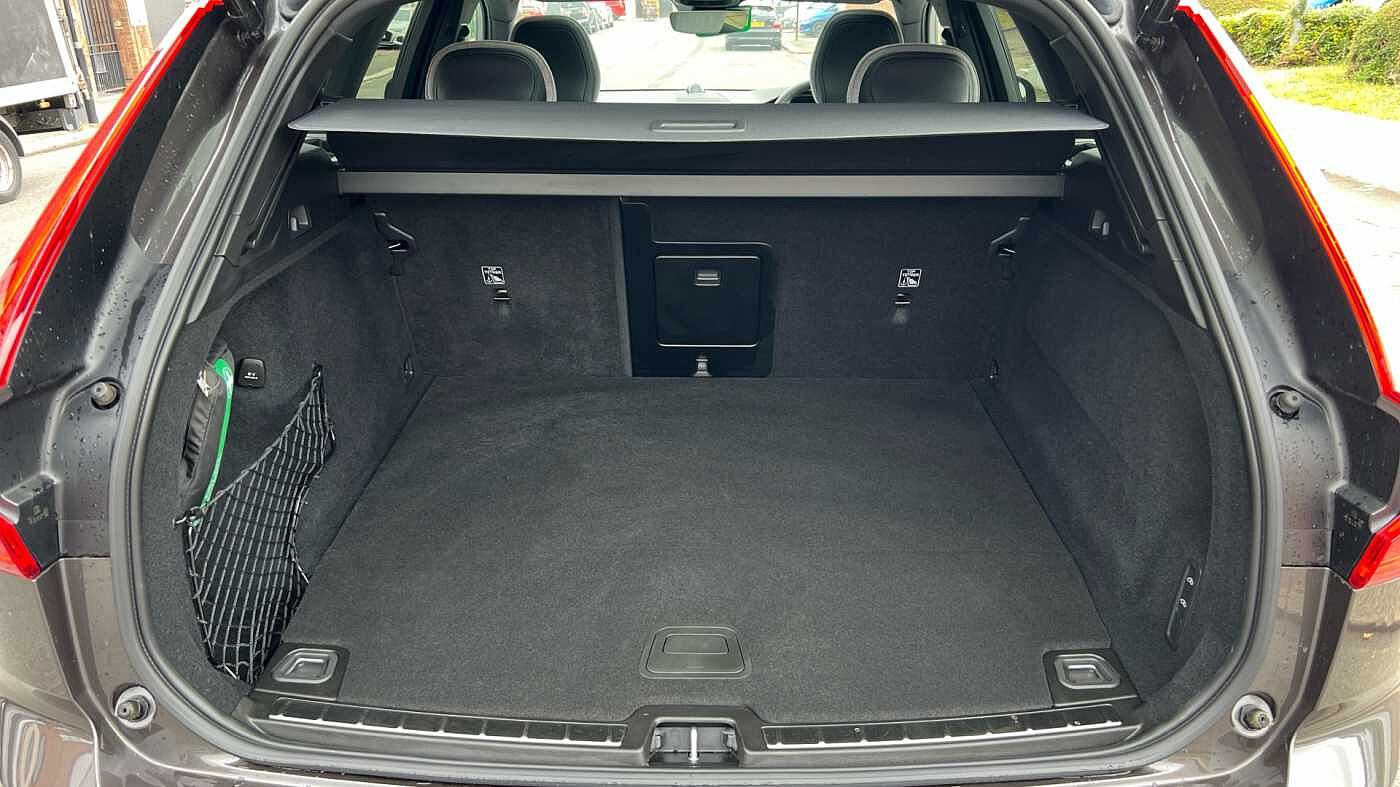 Used Volvo XC60 2023 for sale - 78199001: Photo 15