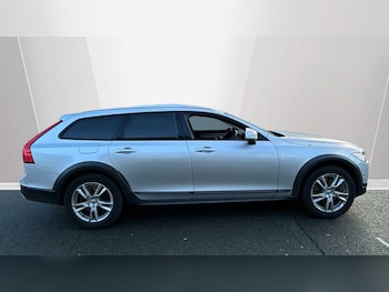 Used Volvo V90 2017 for sale - 78036073: Photo