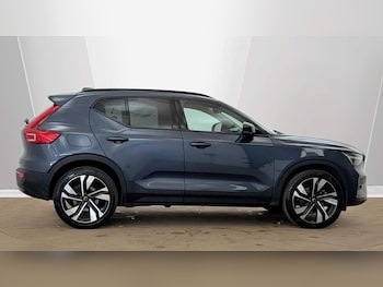 Used Volvo XC40 2025 for sale - 79526529: Photo