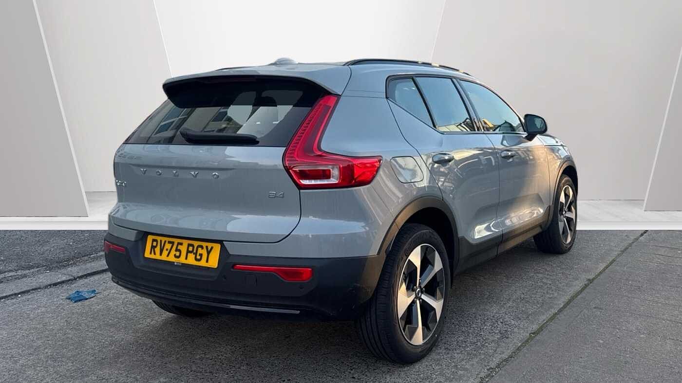 Used Volvo XC40 2025 for sale - 78036094: Photo 2