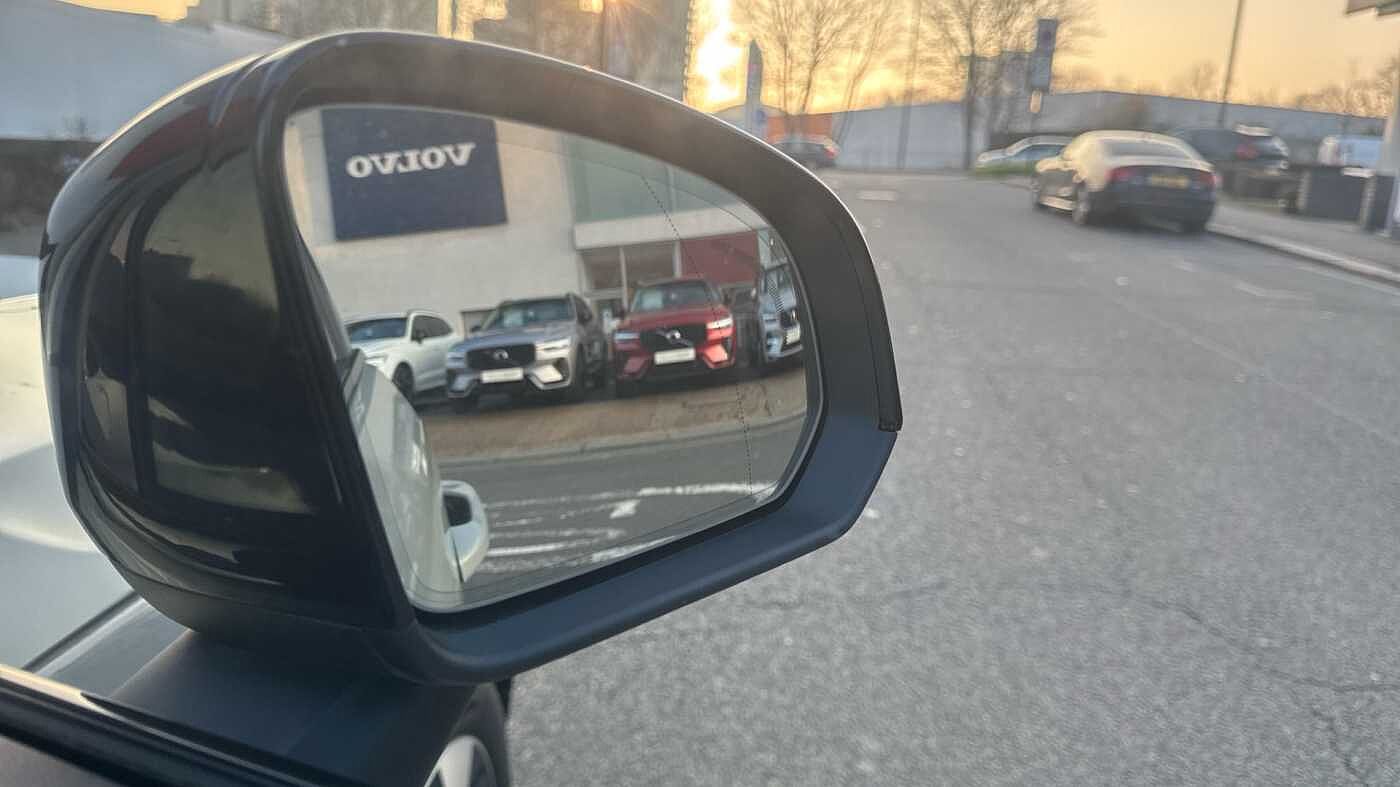 Used Volvo XC40 2025 for sale - 78036094: Photo 24