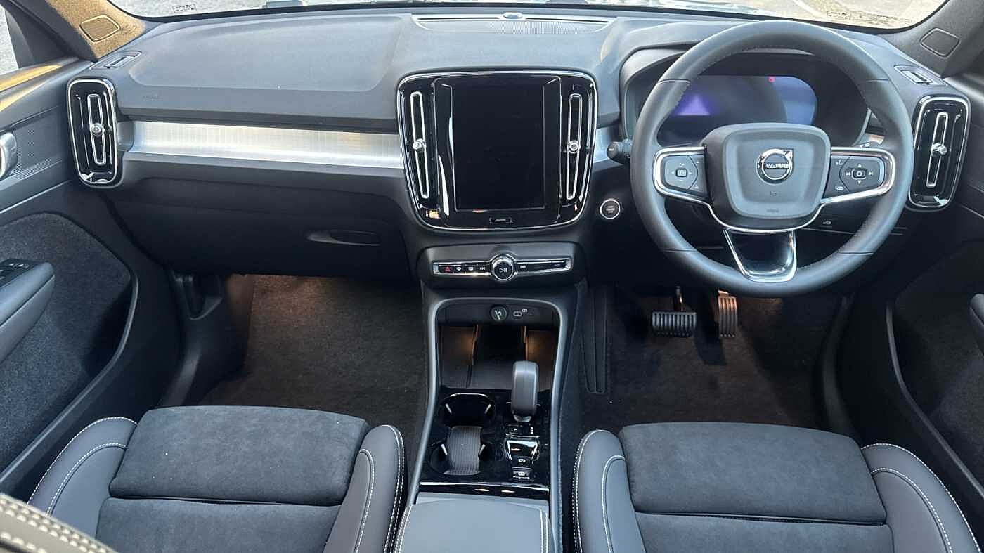 Used Volvo XC40 2025 for sale - 78036094: Photo 6