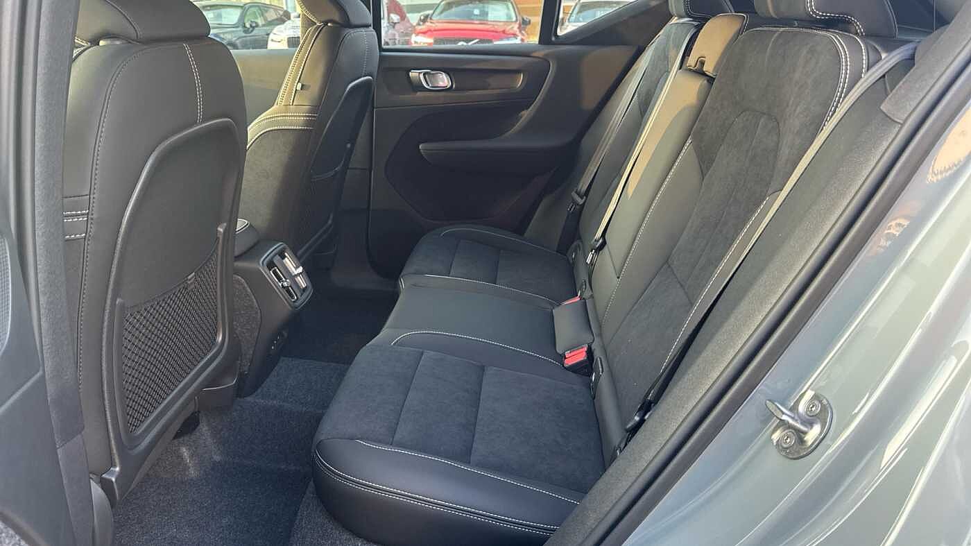 Used Volvo XC40 2025 for sale - 78036094: Photo 8