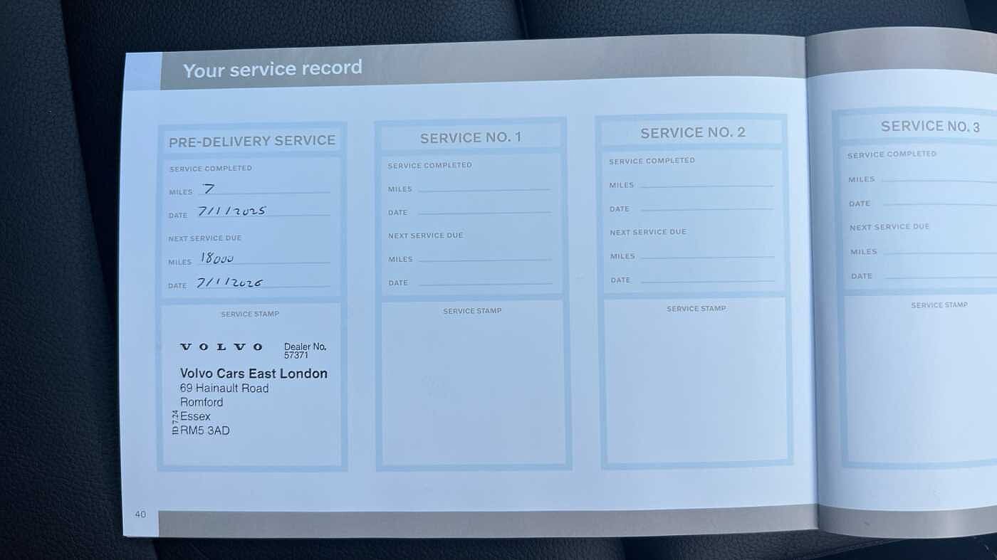 Used Volvo XC40 2025 for sale - 78036045: Photo 17