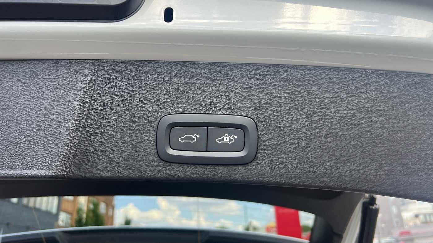 Used Volvo XC40 2025 for sale - 78036045: Photo 34