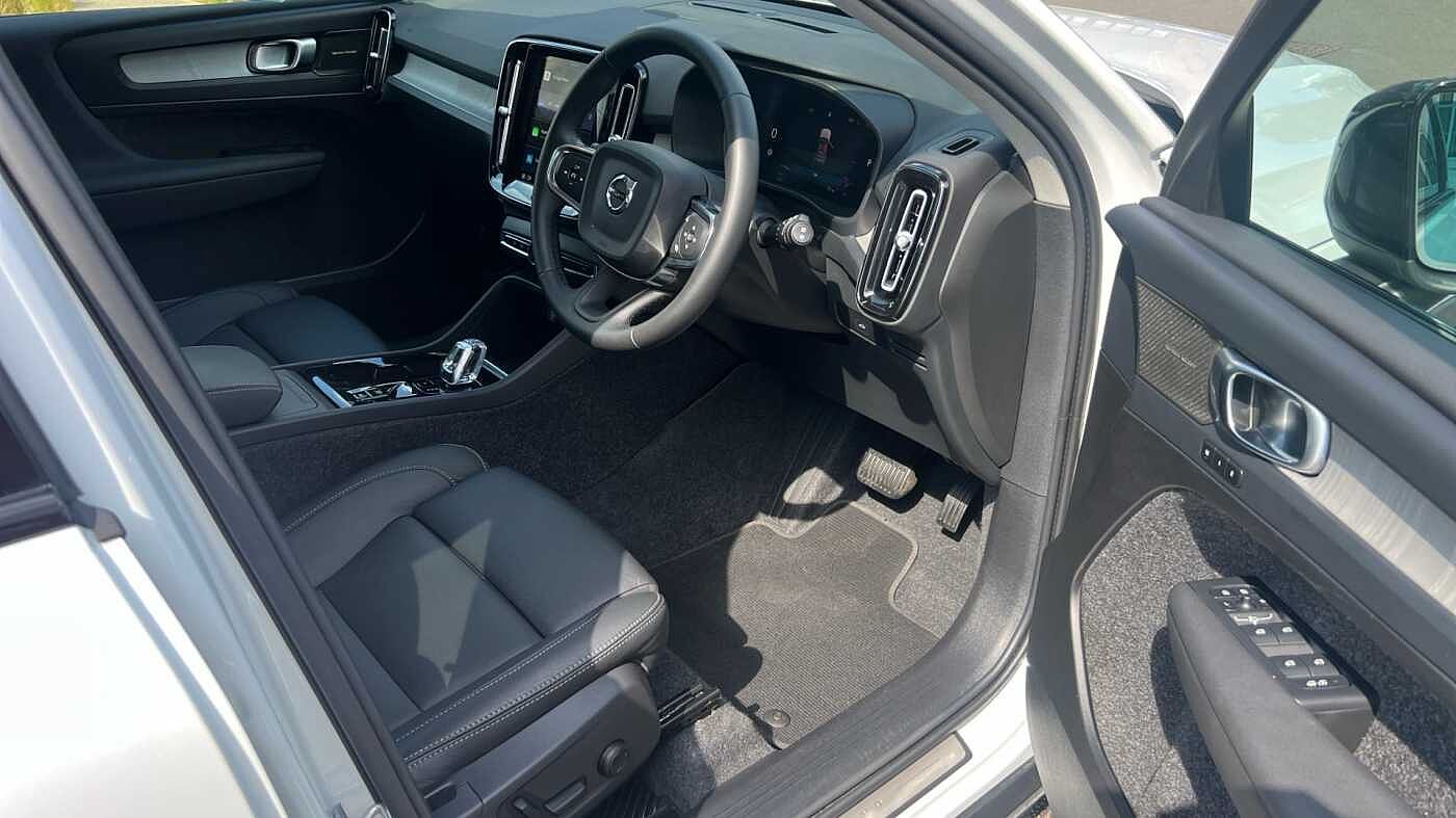 Used Volvo XC40 2025 for sale - 78036045: Photo 5