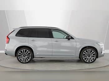 Used Volvo XC90 2025 for sale - 79734943: Photo