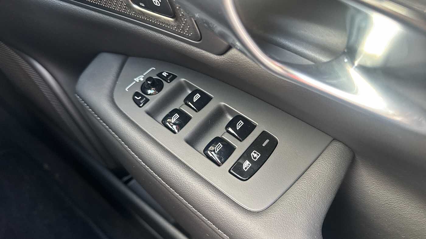 Used Volvo V90 2025 for sale - 78036069: Photo 23