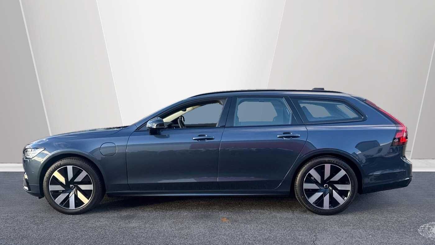 Used Volvo V90 2025 for sale - 78036069: Photo 3