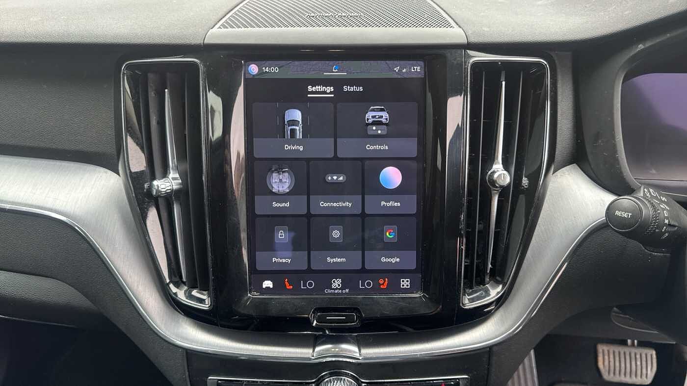 Used Volvo XC60 2022 for sale - 78036075: Photo 16