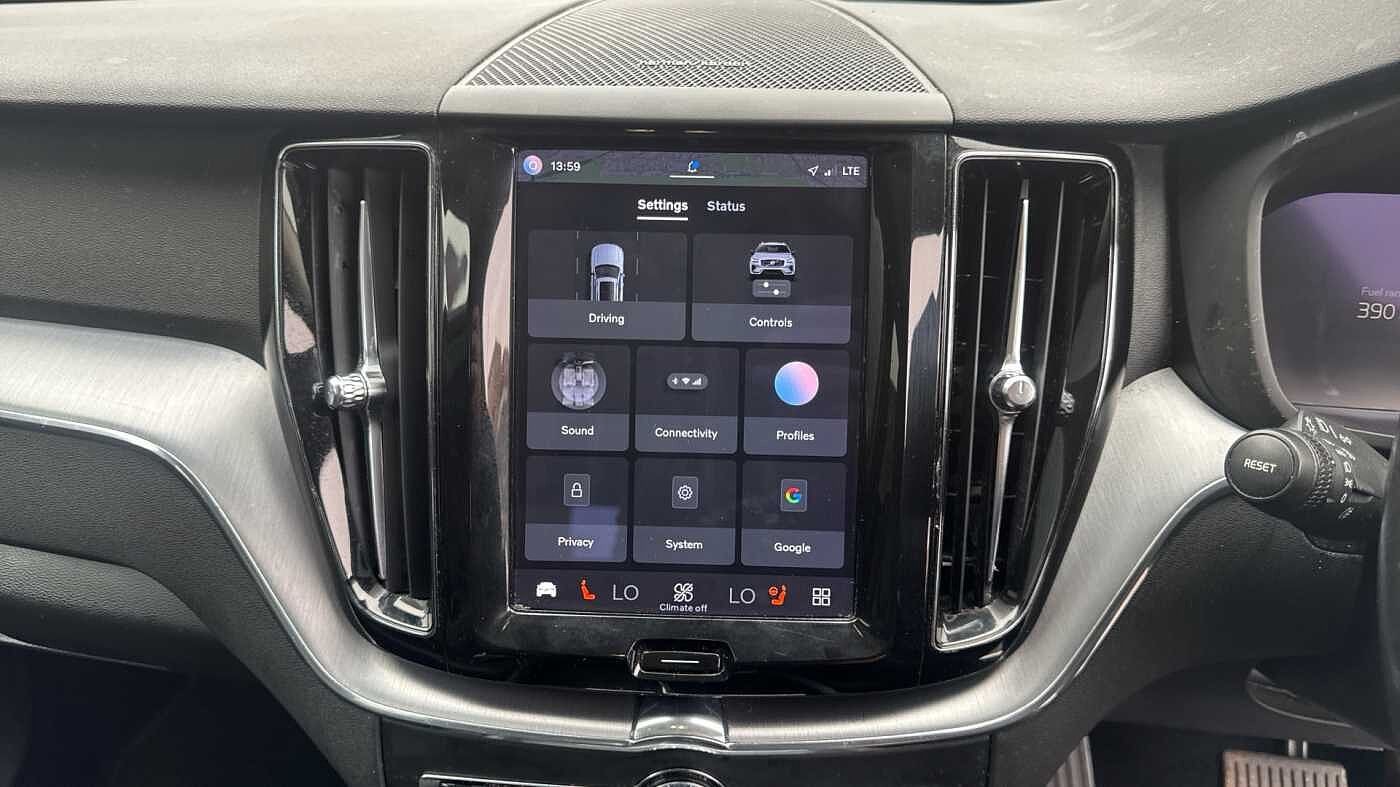 Used Volvo XC60 2022 for sale - 78036075: Photo 19