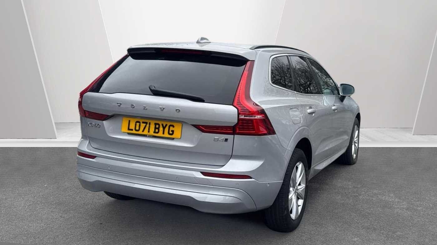 Used Volvo XC60 2022 for sale - 78036075: Photo 2