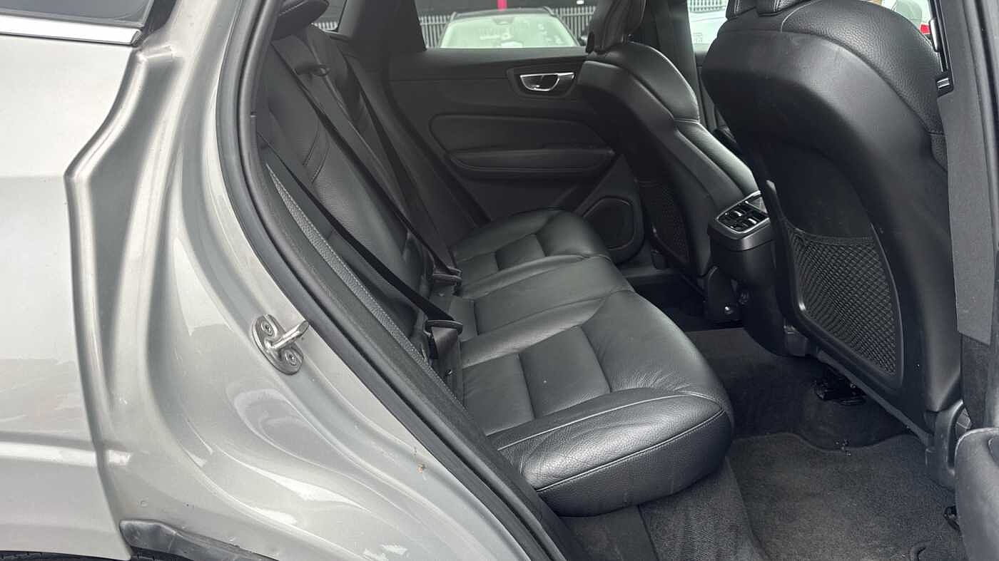 Used Volvo XC60 2022 for sale - 78036075: Photo 8