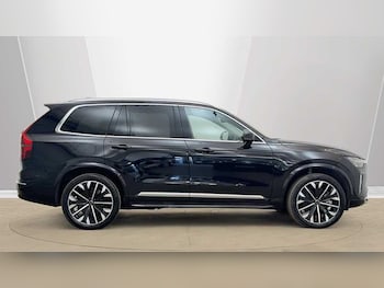 Used Volvo XC90 2025 for sale - 79582488: Photo