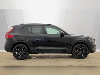 Used Volvo XC40 2026 for sale - 79163104: Photo