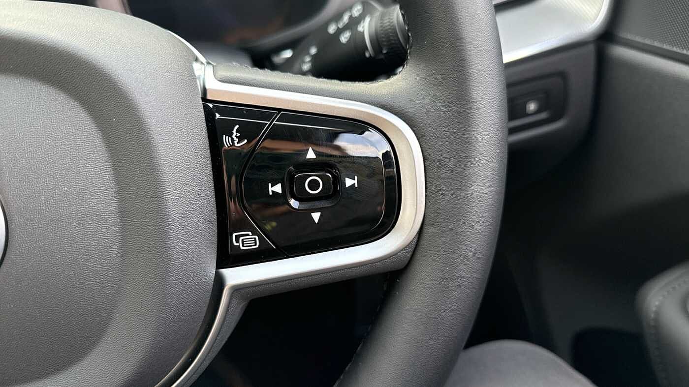 Used Volvo XC60 2025 for sale - 78036053: Photo 20