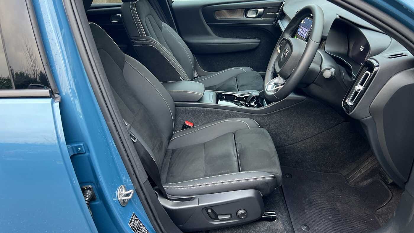 Used Volvo C40 2023 for sale - 78036039: Photo 11