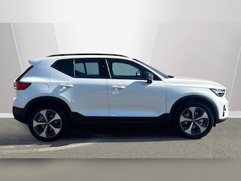 Used Volvo XC40 2026 for sale - 79526525: Photo