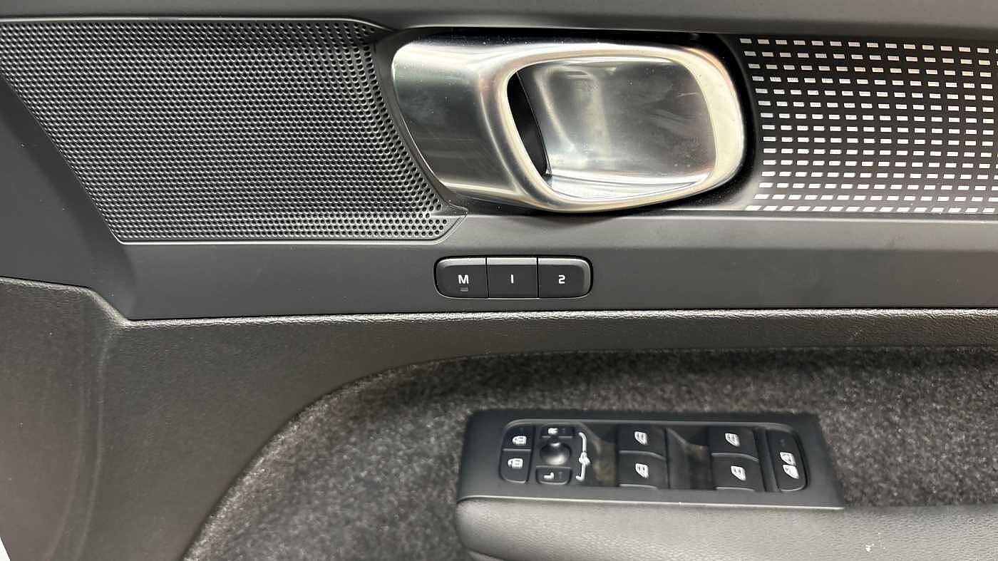 Used Volvo XC40 2024 for sale - 78036063: Photo 27