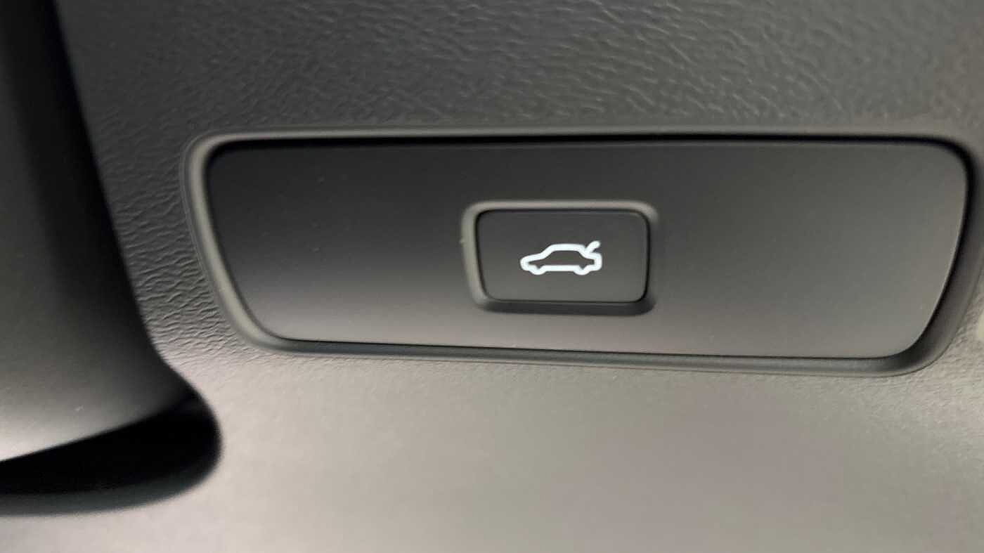 Used Volvo XC40 2024 for sale - 78036063: Photo 30