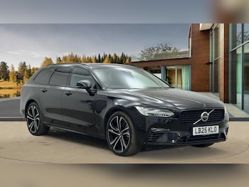 Used Volvo V90 2025 for sale - 78036051: Photo