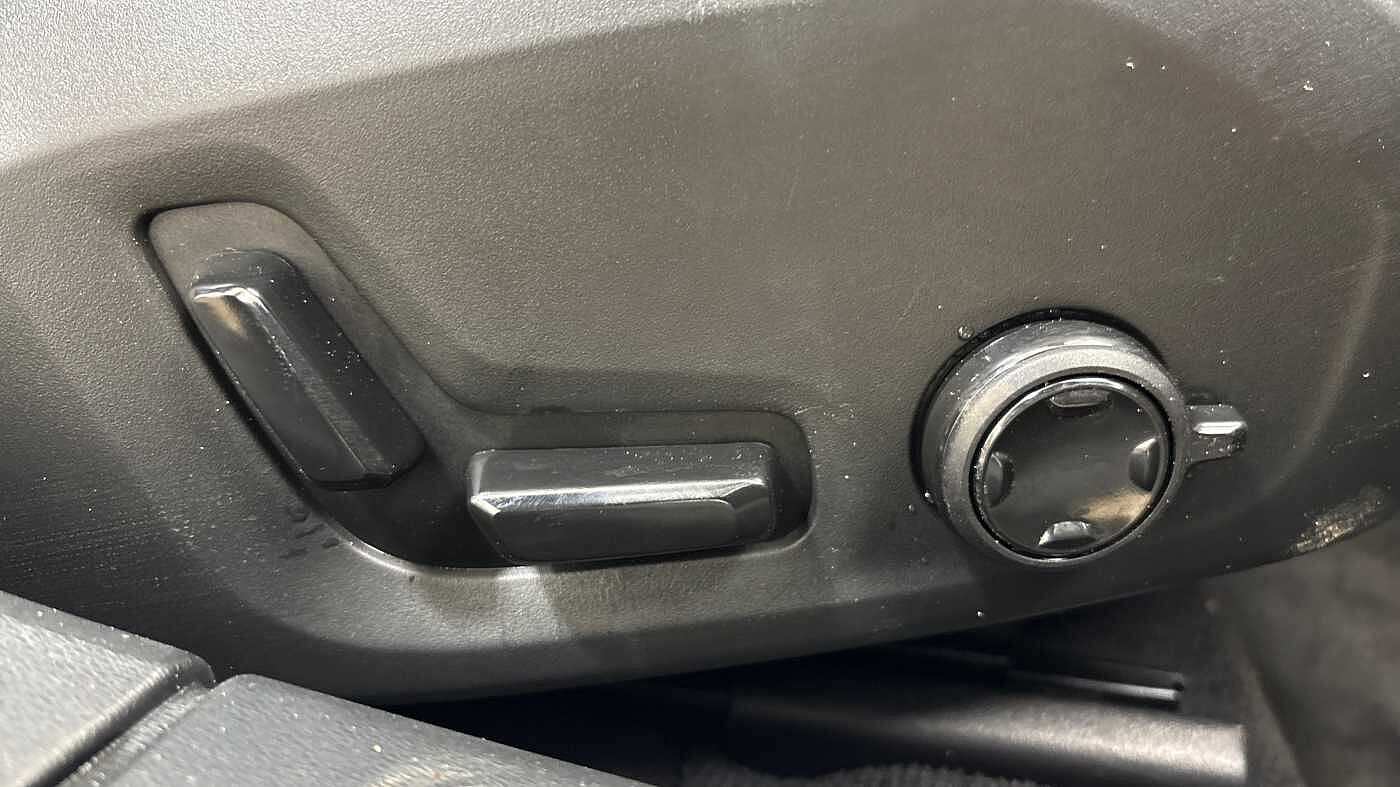 Used Volvo V90 2025 for sale - 78036051: Photo 28