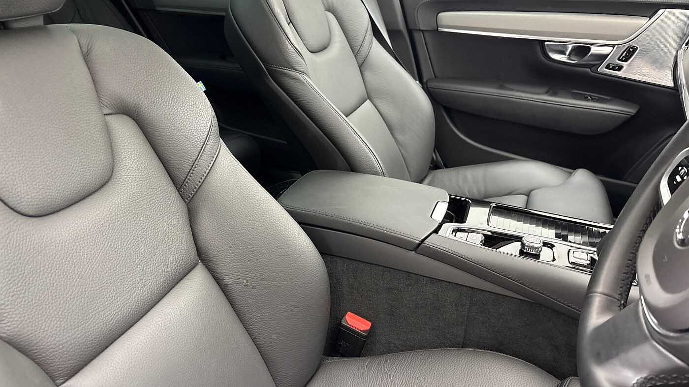 Used Volvo V90 2025 for sale - 78036051: Photo 29